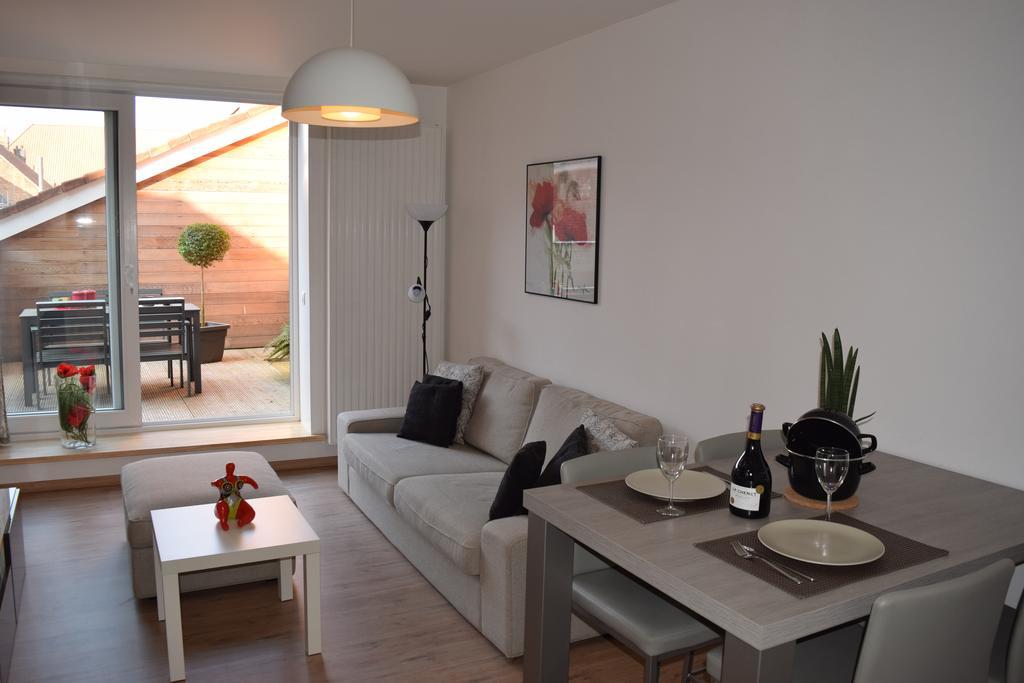 איפר Apartment Aurora מראה חיצוני תמונה